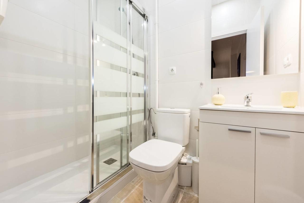 M&F Gran Via 3 Hab Apartment Madrid Luaran gambar