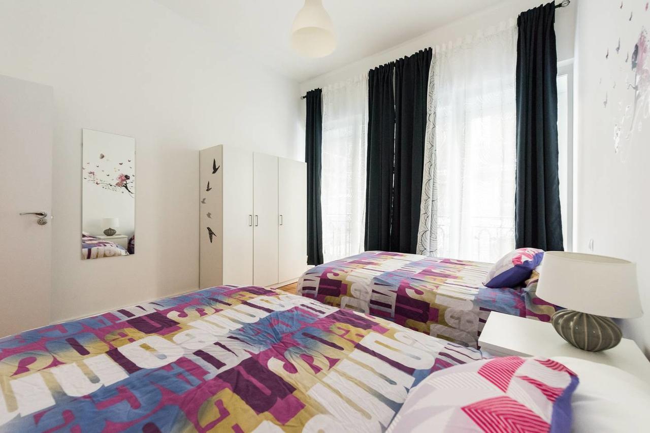 M&F Gran Via 3 Hab Apartment Madrid Luaran gambar