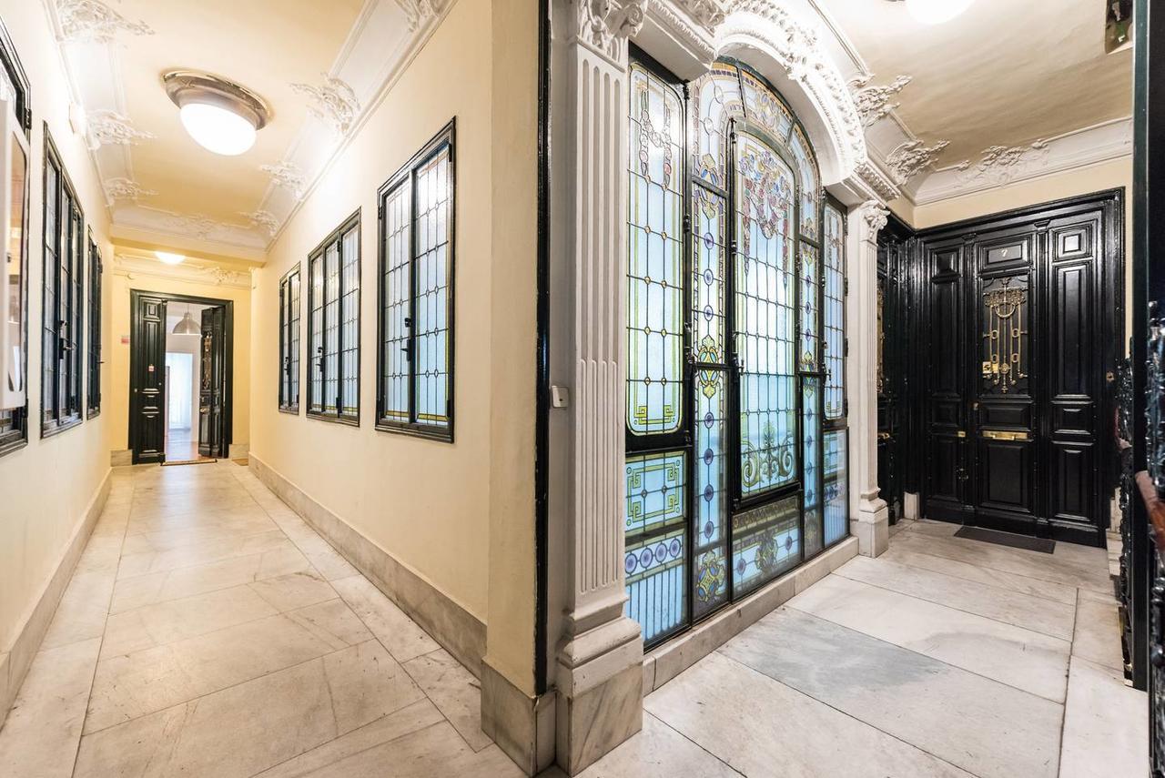 M&F Gran Via 3 Hab Apartment Madrid Luaran gambar