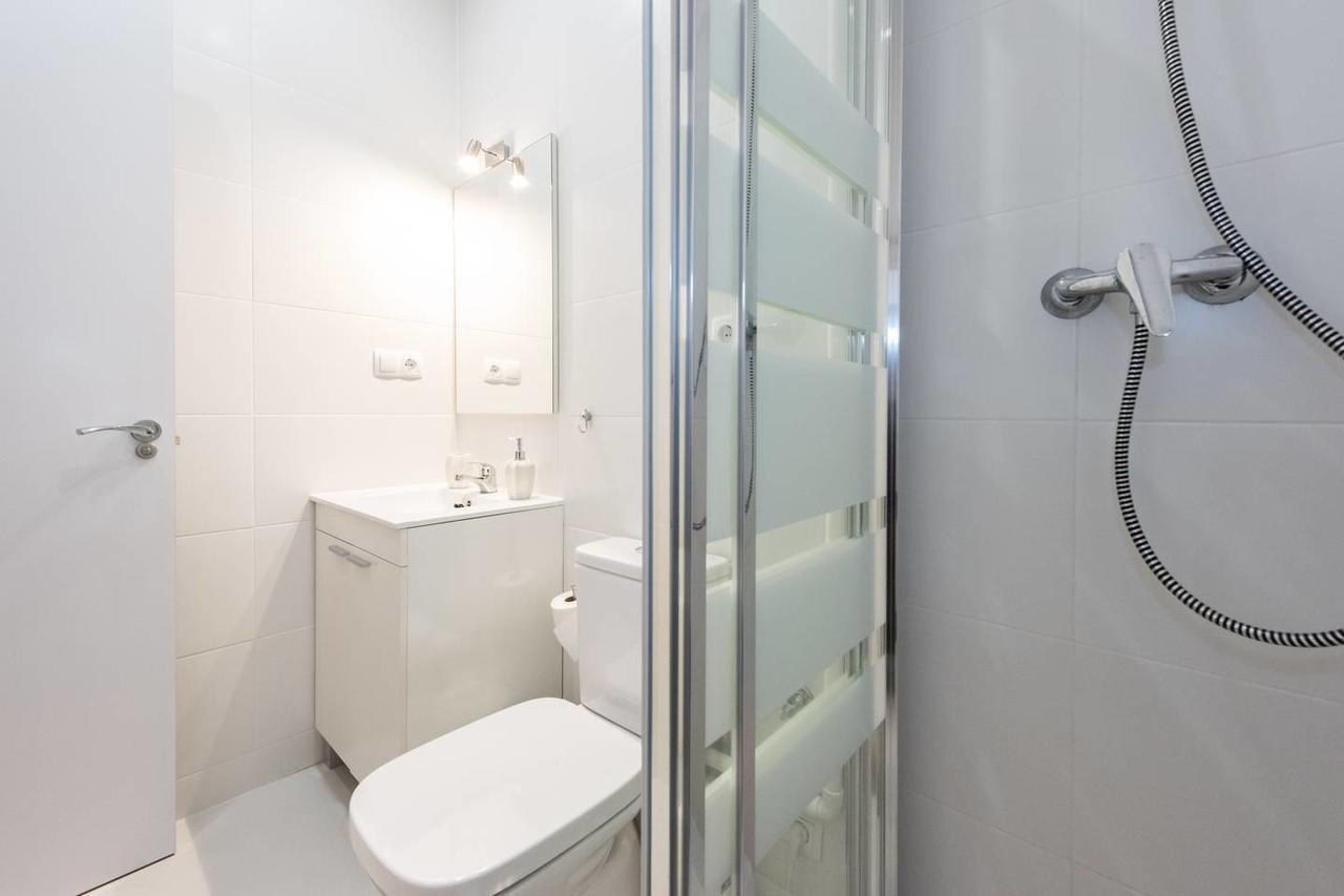 M&F Gran Via 3 Hab Apartment Madrid Luaran gambar