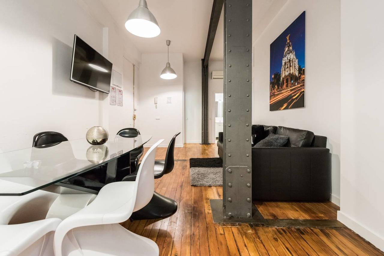M&F Gran Via 3 Hab Apartment Madrid Luaran gambar