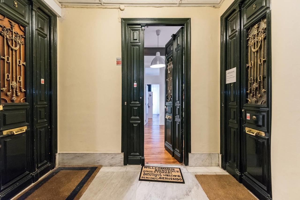 M&F Gran Via 3 Hab Apartment Madrid Luaran gambar
